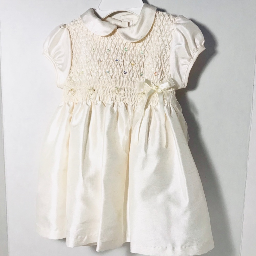 Iris & Ivy Ivory Dress. Girl Size 12M.